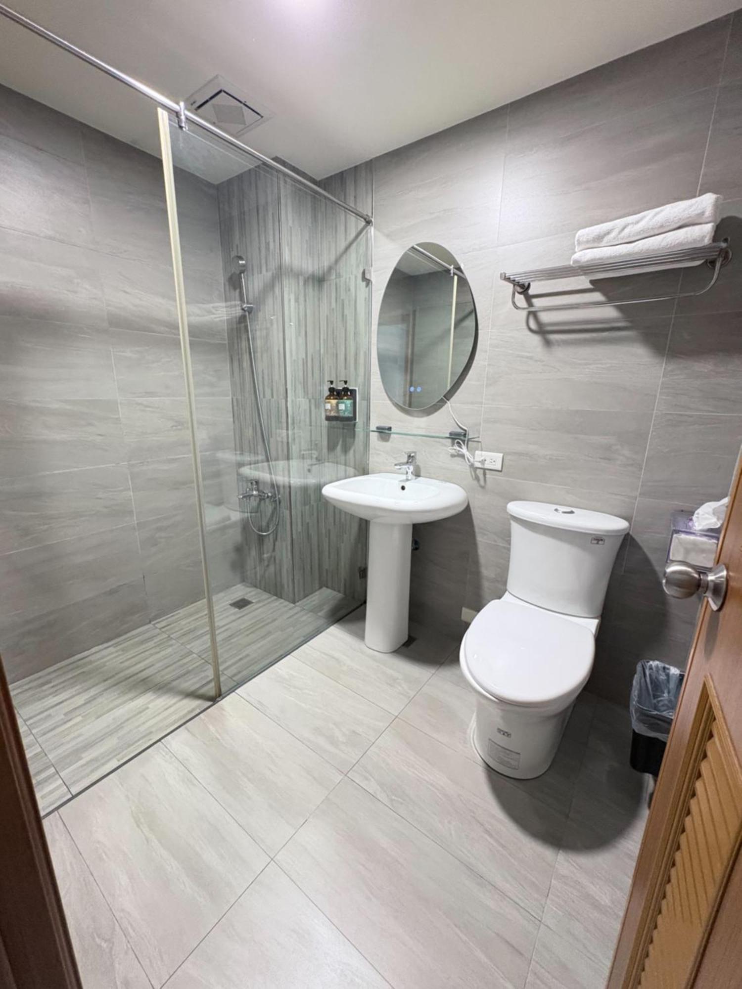 Kaohsiung Raifong Corner Homestay Eksteriør billede